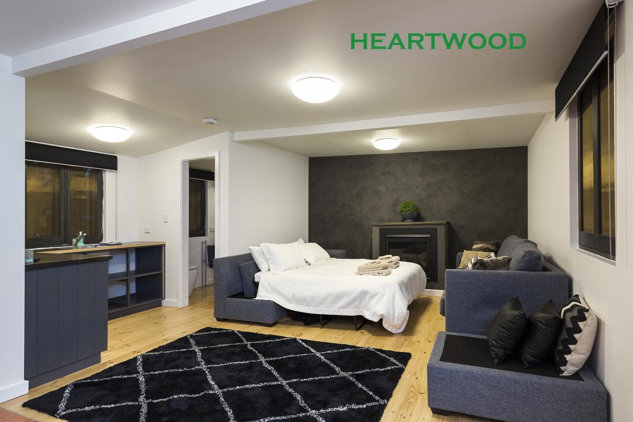 Crafers Cottages Adelaide Room photo